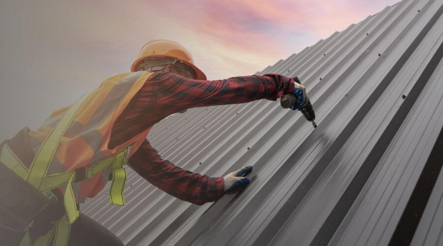 Professional gutter cleaning in Burneyville, OK